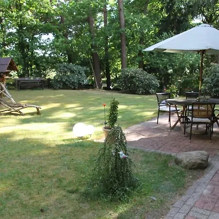 Semesterbostad Am Waldesrand Hatten