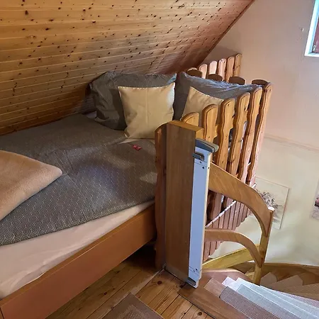 Am Waldesrand Semesterbostad Hatten